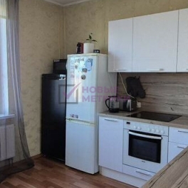 Продажа 2-комн квартиры на вторичном рынке Яхтенная ул,  д. 3,  к. 2