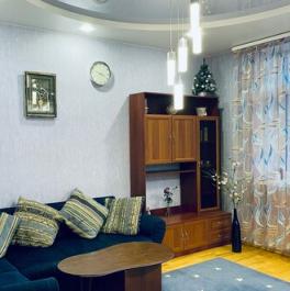 Продажа 1-комн квартиры на вторичном рынке ул Бассейная,  д. 33