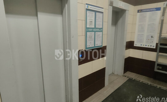 Продажа 2-комн квартиры на вторичном рынке проспект Королёва,  д. 65