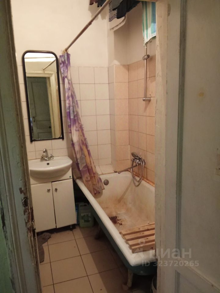 Аренда комнаты 5-я Васильевского острова линия, 8