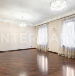 Продажа 5-комн квартиры на вторичном рынке Козихинский Б. пер,  д. 14 с2