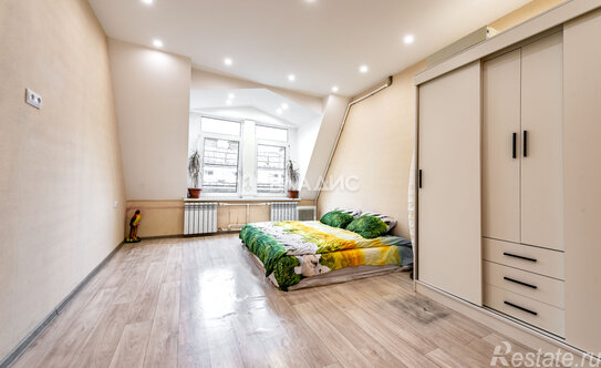 Продажа 2-комн квартиры на вторичном рынке 14-я линия,  д. 21