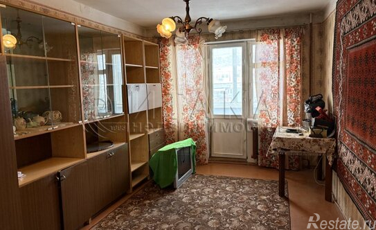 Продажа 3-комн квартиры на вторичном рынке Лодейное Поле, ул Титова,  д. 46