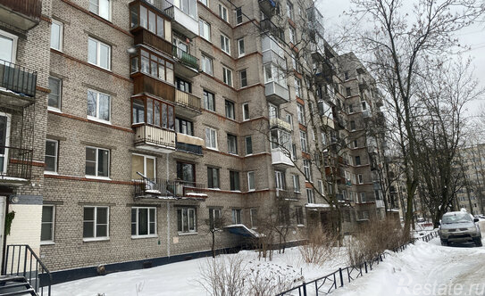 Продажа 2-комн квартиры на вторичном рынке проспект Славы,  д. 2 к2