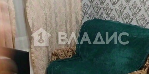 4-комн квартира улица Лени Голикова, 23