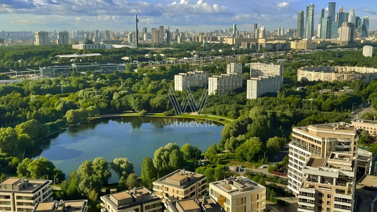 Продажа 4-комн квартиры на вторичном рынке Мосфильмовская улица, 70к4