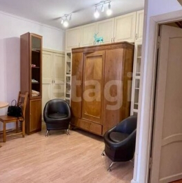 Продажа 2-комн квартиры на вторичном рынке Парковая 11-я ул,  д. 37 к2