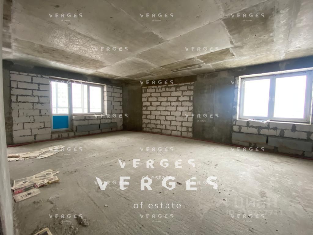 Продажа 4-комн квартиры на вторичном рынке улица Покрышкина, 8