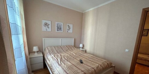 2-комн квартира улица Десантников,  д. 22