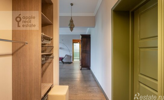 Продажа 5-комн квартиры на вторичном рынке Хамовнический Вал ул,  д. 4