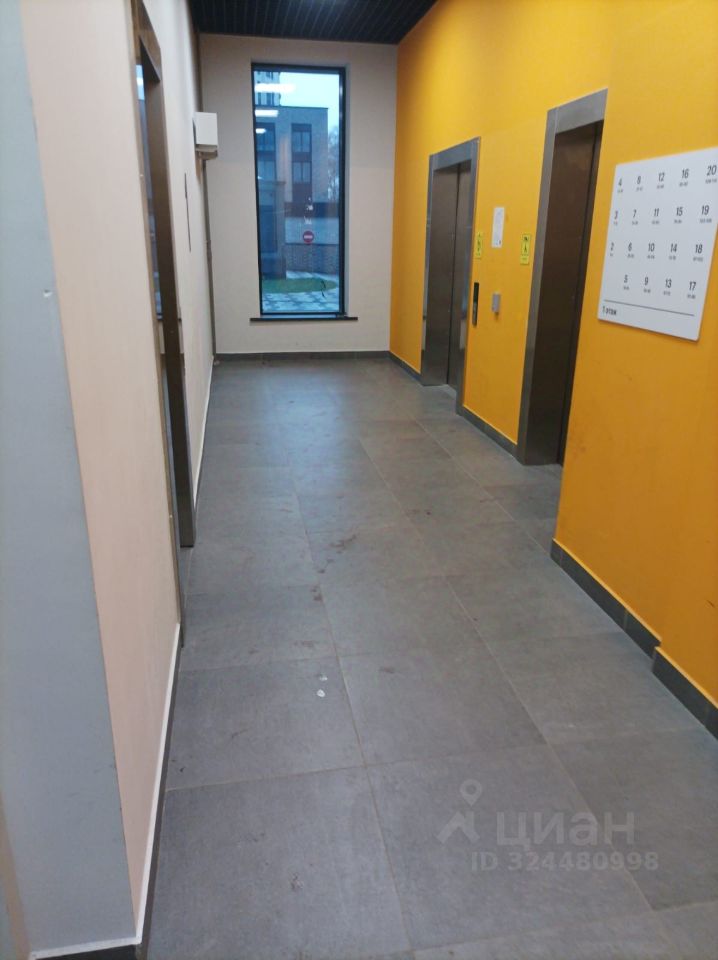 Продажа 2-комн квартиры на вторичном рынке Фестивальная улица, 15К2