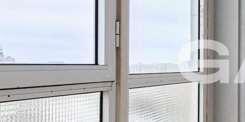 1-комн квартира проспект Авиаконструкторов, 2