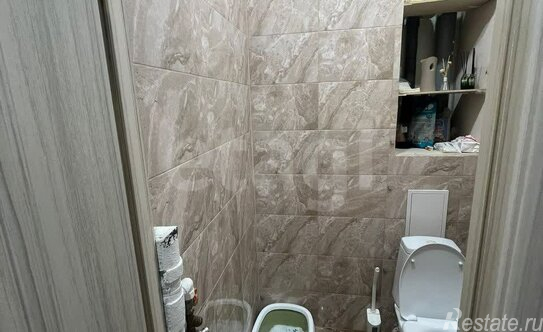 Продажа 2-комн квартиры на вторичном рынке улица Маршала Казакова,  д. 70 к1 с1