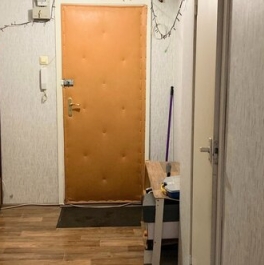 Продажа 2-комн квартиры на вторичном рынке улица Козлова,  д. 15 к2