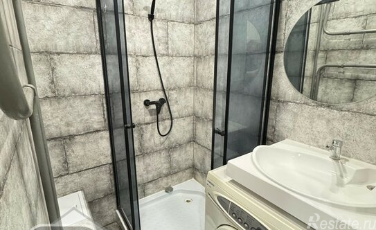 Продажа 1-комн квартиры на вторичном рынке Парковая 13-я ул,  д. 27 к1