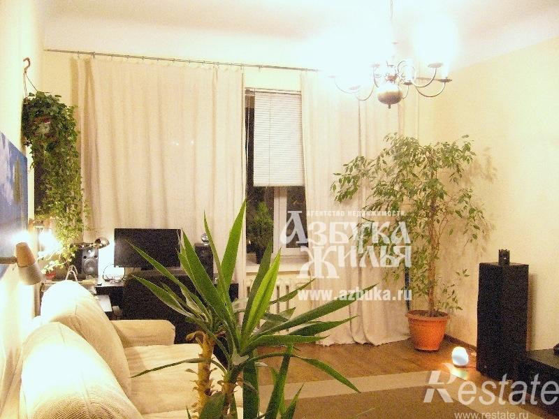 Продажа 2-комн квартиры на вторичном рынке Рогожской Заставы площадь ,  д. 2/1 стр1