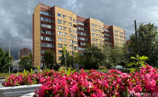 Продажа 2-комн квартиры на вторичном рынке Петергоф г, Чебышевская ул,  д. 11