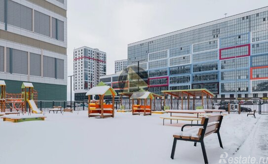 Продажа 2-комн квартиры на вторичном рынке бульвар Головнина,  д. 6 к1 с1