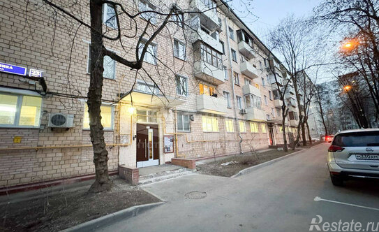 Продажа 1-комн квартиры на вторичном рынке ул Лобачика,  д. 23,  к. 1