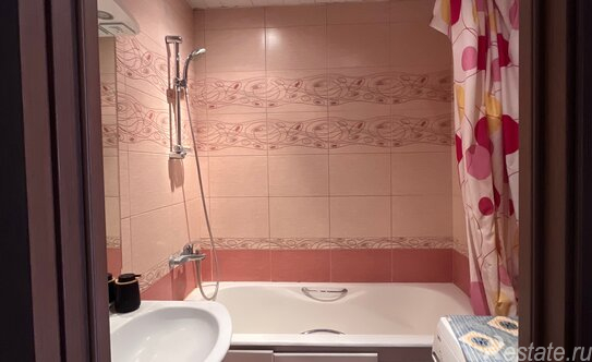 Продажа 3-комн квартиры на вторичном рынке Кучино, Речная улица,  д. 15