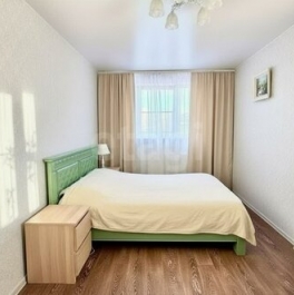 Продажа 3-комн квартиры на вторичном рынке улица Тамбасова,  д. 8 к1