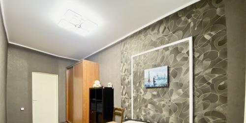 4-комн квартира улица Шамшева, 10