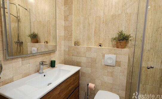 Продажа 3-комн квартиры на вторичном рынке Сестрорецк г, Николая Соколова ул,  д. 21