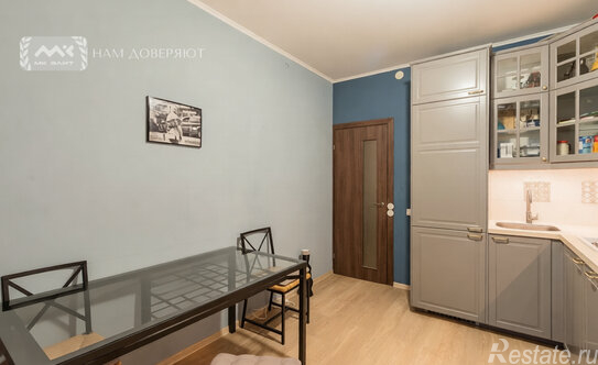 Продажа 3-комн квартиры на вторичном рынке Средний пр-кт,  д. 83,  к. 2