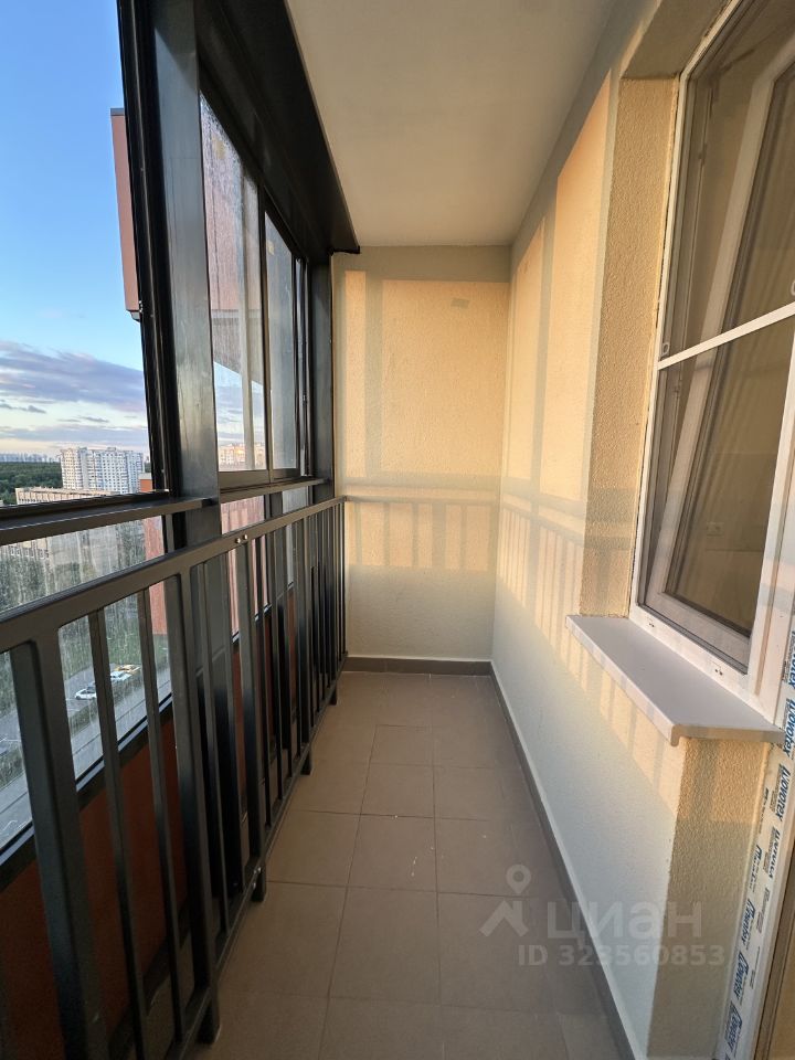 Продажа 3-комн квартиры на вторичном рынке улица Героев Панфиловцев, 31