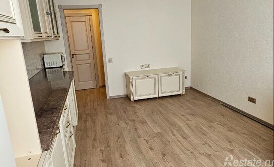 Продажа 2-комн квартиры на вторичном рынке Александровской фермы пр-кт