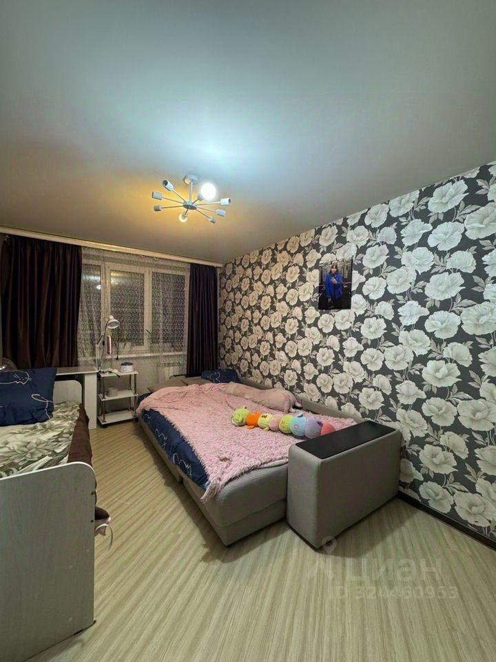 Продажа 2-комн квартиры на вторичном рынке Серпухов, улица Ворошилова, 143