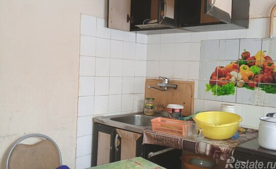 Продажа 2-комн квартиры на вторичном рынке Енисейская улица,  д. 13 к2