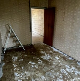 Продажа 3-комн квартиры на вторичном рынке Онежская улица,  д. 47