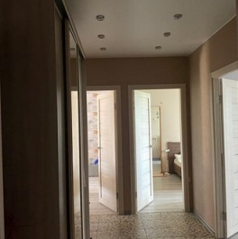 Продажа 3-комн квартиры на вторичном рынке улица Тихомирова,  д. 5