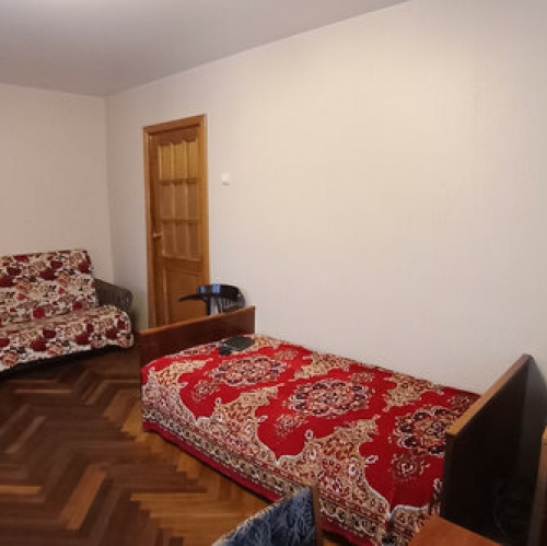 2-комн квартира Школьная улица,  д. 4
