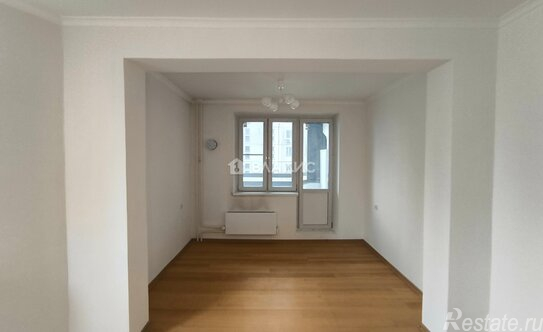 Продажа 3-комн квартиры на вторичном рынке ул Полярная,  д. 22