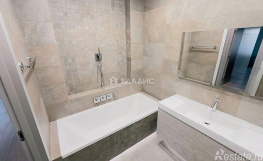 Продажа 2-комн квартиры на вторичном рынке Международный, ул Загородная,  д. 1