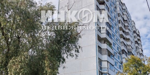 3-комн квартира улица Маршала Голованова,  д. 2