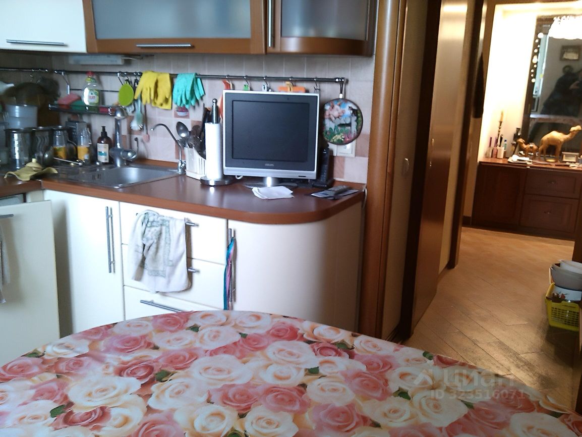 Продажа 2-комн квартиры на вторичном рынке Большая Серпуховская улица, 31К3