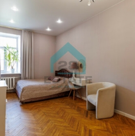 Продажа 3-комн квартиры на вторичном рынке Лермонтовский пр-кт,  д. 30