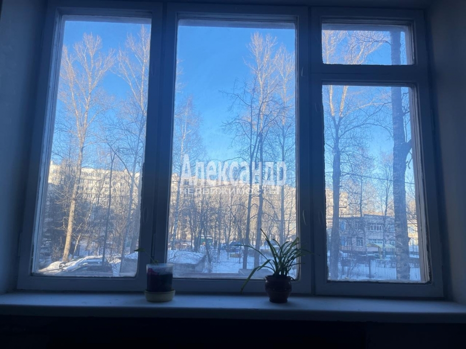 Продажа 1-комн квартиры на вторичном рынке Маршала Тухачевского ул. ,  д. 37