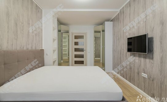 Продажа 3-комн квартиры на вторичном рынке Порховская улица