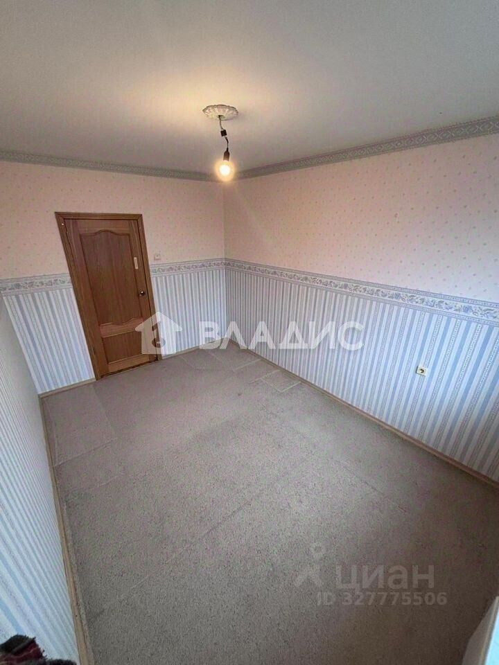Продажа 2-комн квартиры на вторичном рынке улица Цюрупы, 22К1