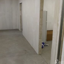 Продажа 2-комн квартиры на вторичном рынке Карташихина улица,  д. 19