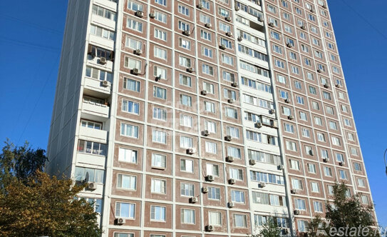 Продажа 4-комн квартиры на вторичном рынке улица Лескова,  д. 6