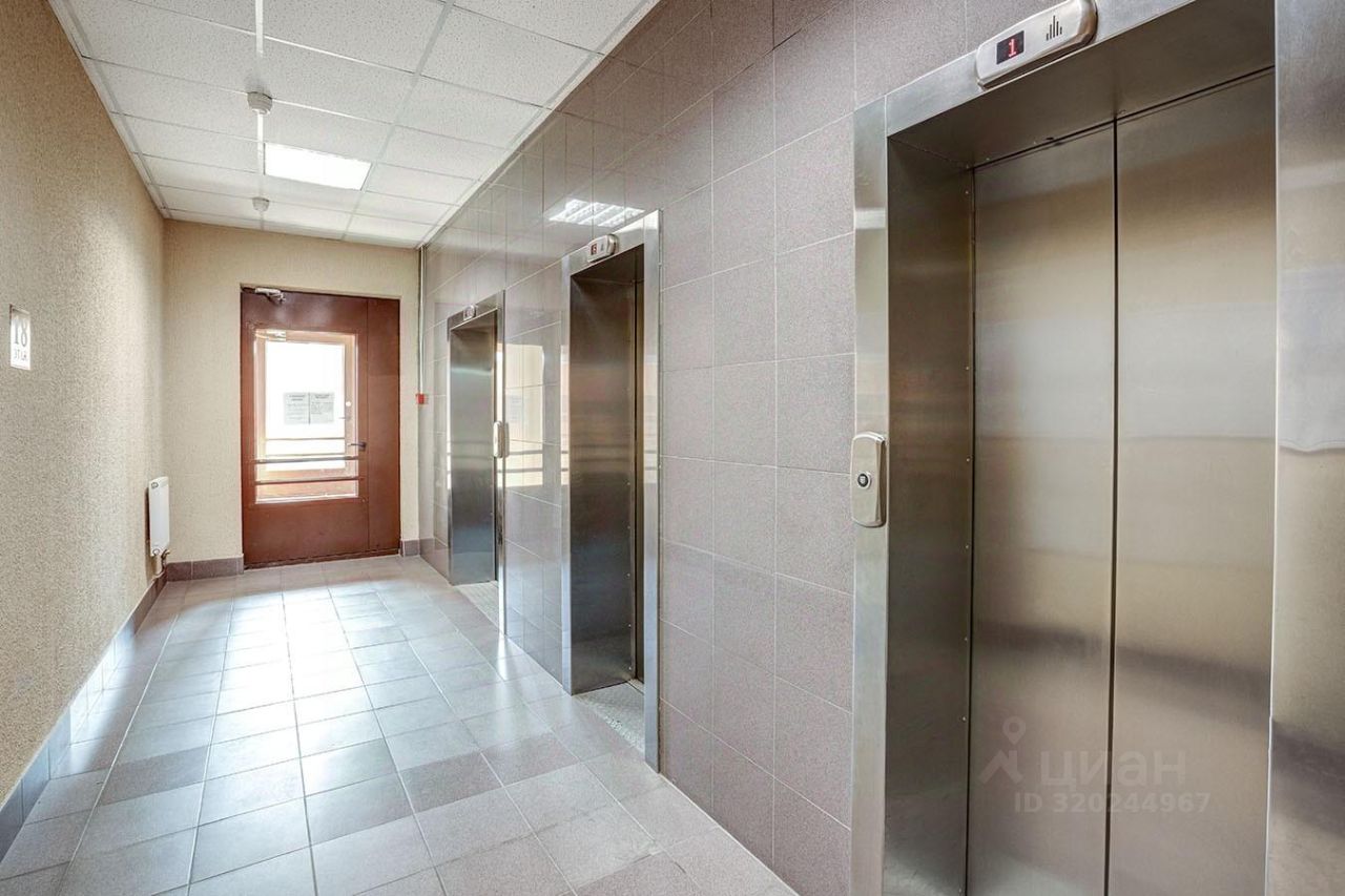 Продажа 6-комн квартиры на вторичном рынке Киевская улица, 3