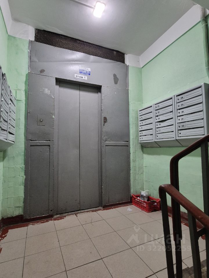 Продажа 2-комн квартиры на вторичном рынке Гвардейская улица, 16