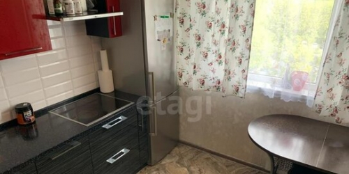 3-комн квартира Ленская улица,  д. 28