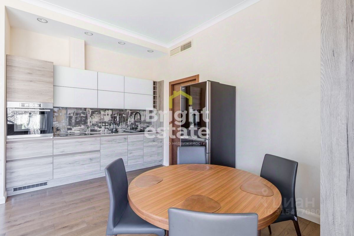 Продажа 3-комн квартиры на вторичном рынке Красногорск, улица Согласия, 16
