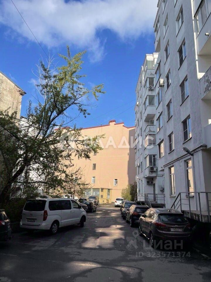 Продажа 2-комн квартиры на вторичном рынке улица Моисеенко, 7/40